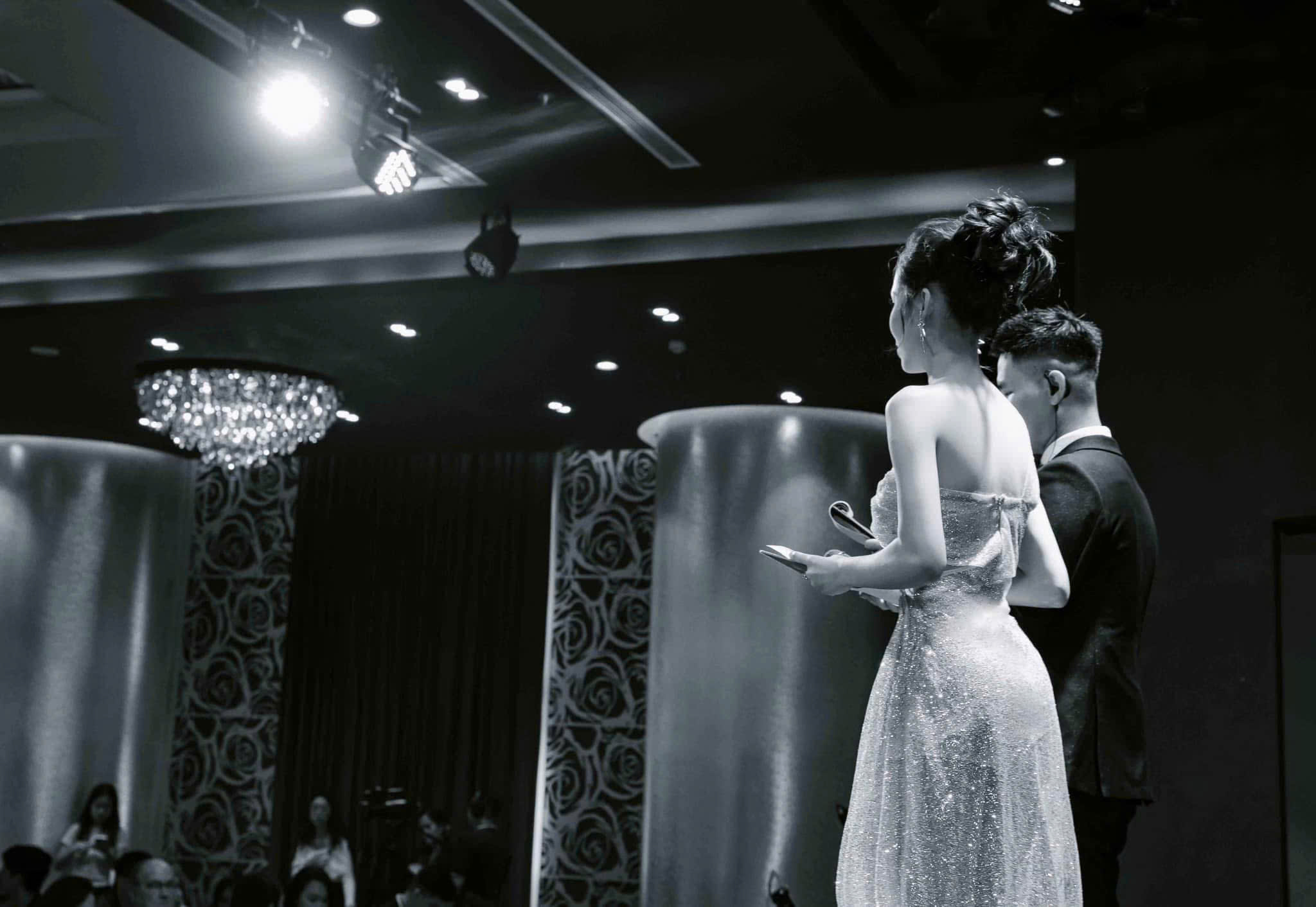 Luxury Beauty & Fashion Host - Image 31