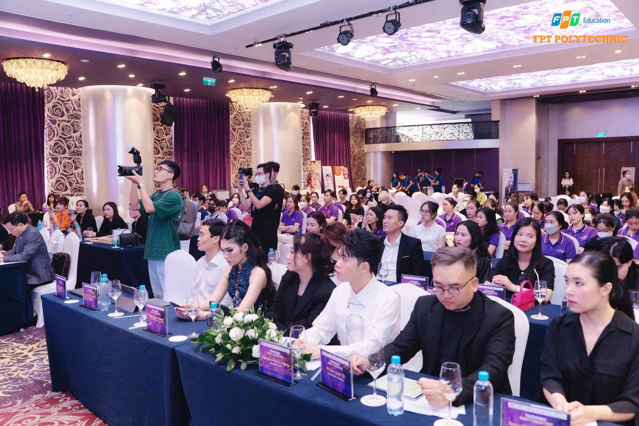 Luxury Beauty & Fashion Host - Image 32