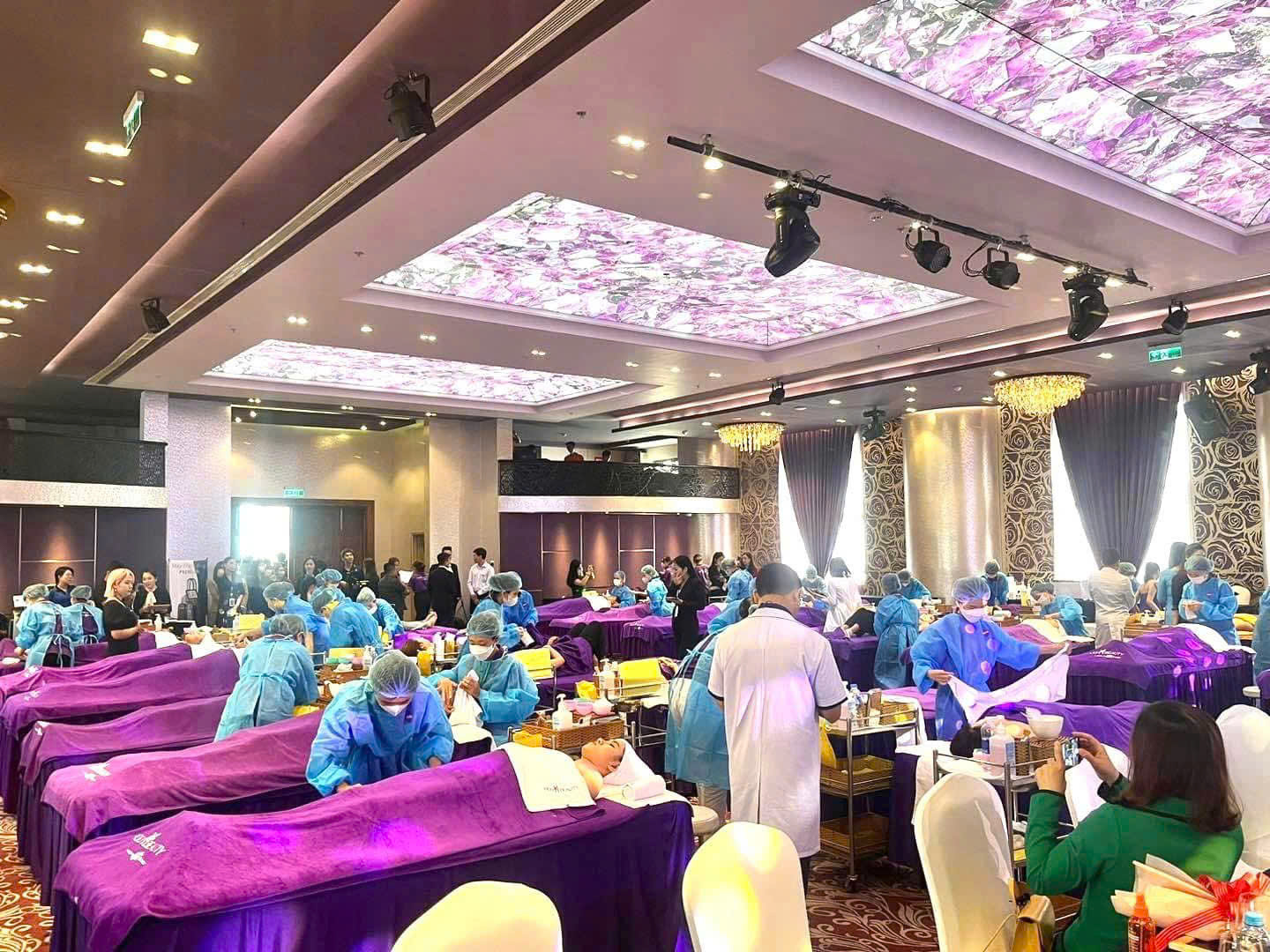 Luxury Beauty & Fashion Host - Image 23